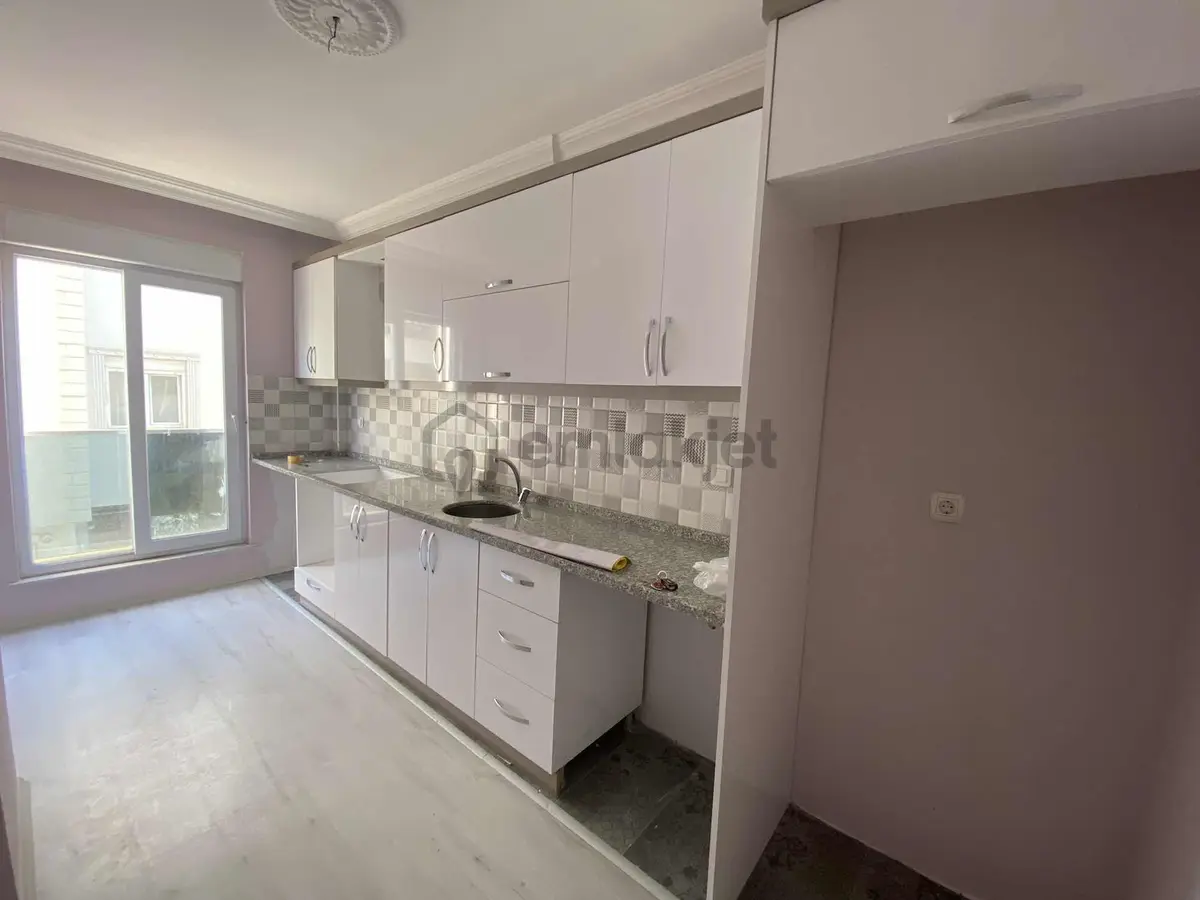 Konuksever'de Kiralık 2+1 Güneydoğu Cephe Ara Kat Asansörlü - 8