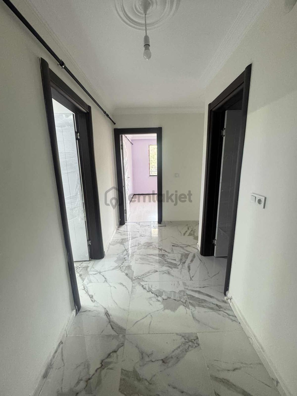 Armutluda 2+1 Ebeveyn Banyolu İskanlı Lüks Site Daire - 4