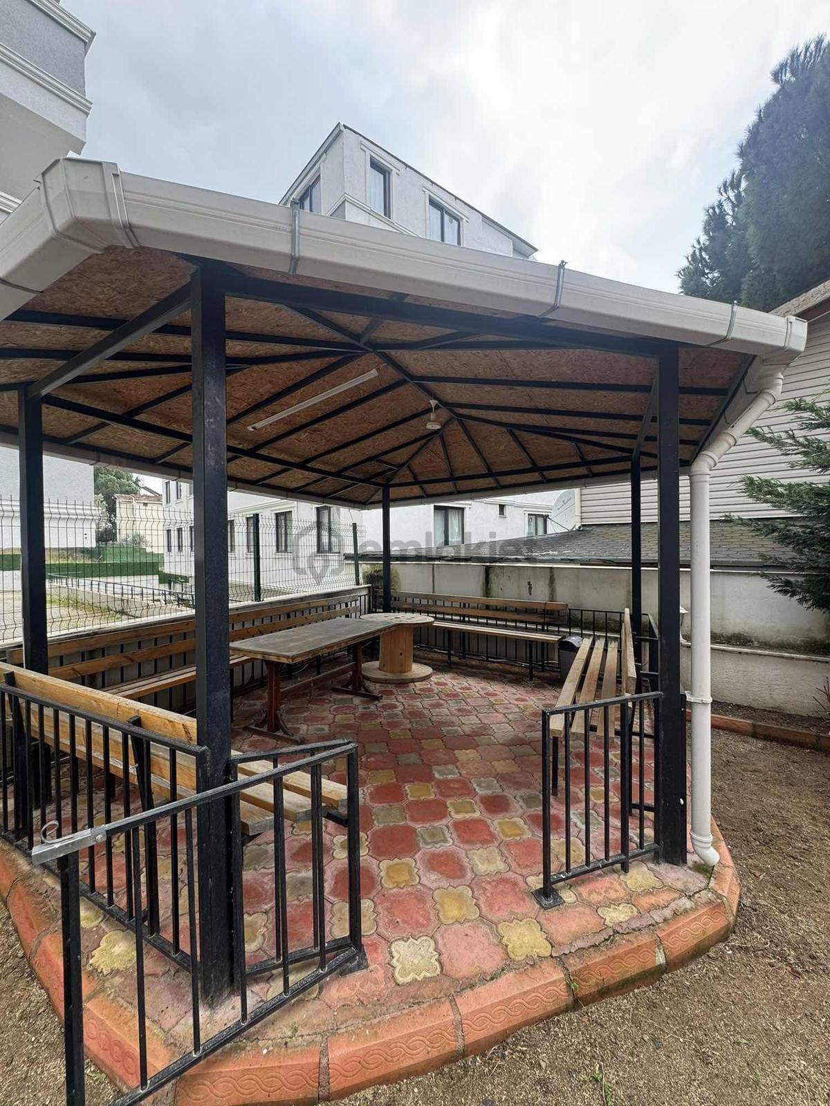 Armutluda 2+1 Ebeveyn Banyolu İskanlı Lüks Site Daire - 17