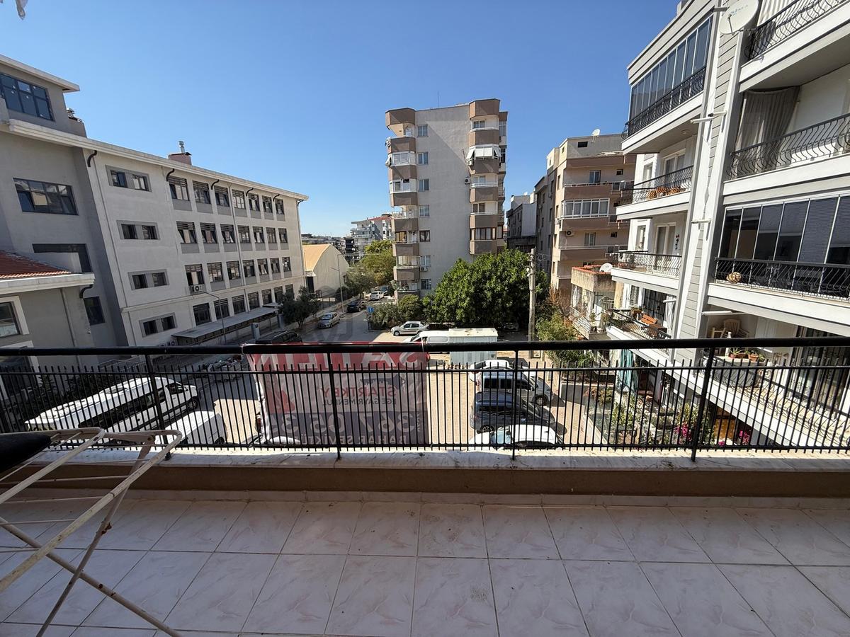 Karşıyaka Emniyet Müdürlüğü Yakını 3+1 Satılık Daire - 21
