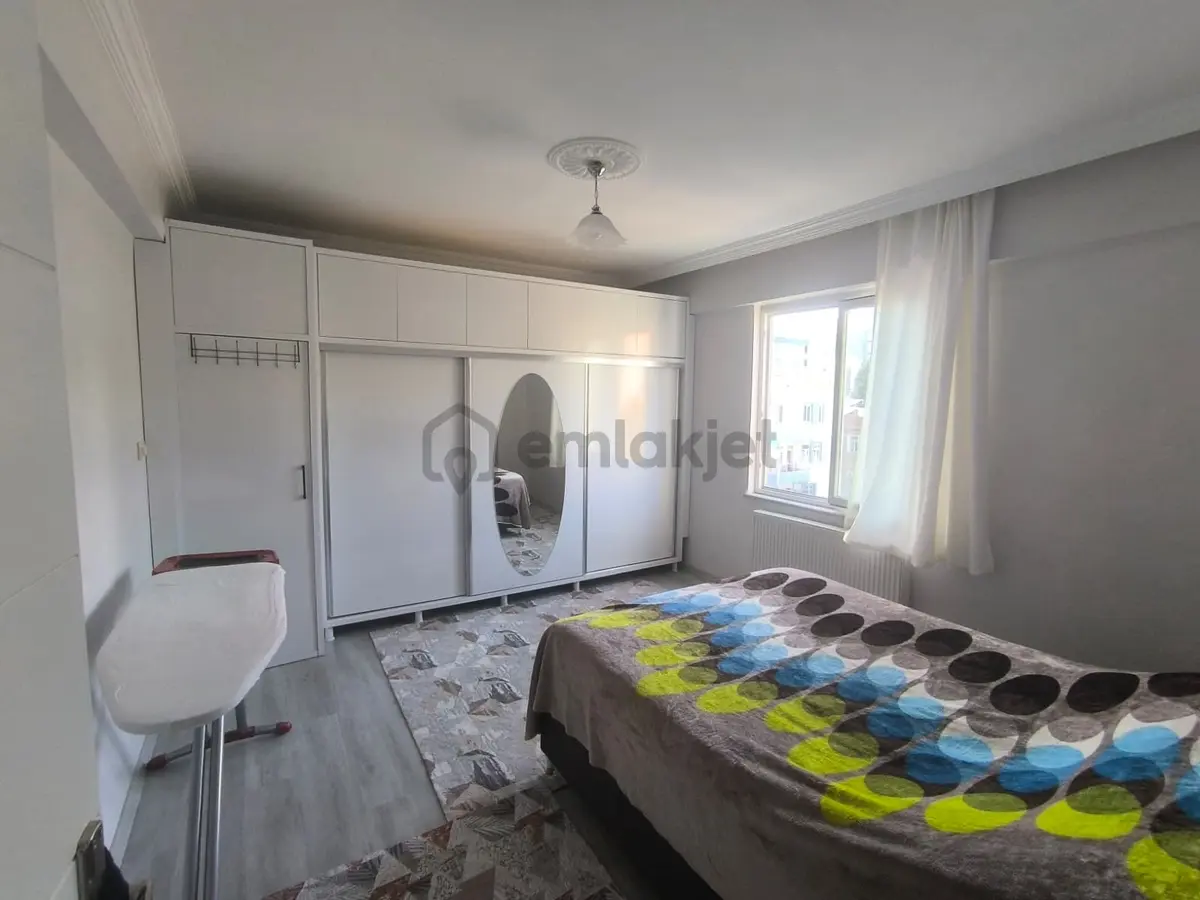 Adıyaman Malazgirt'te Satılık 4+1 Ferah Daire - 6