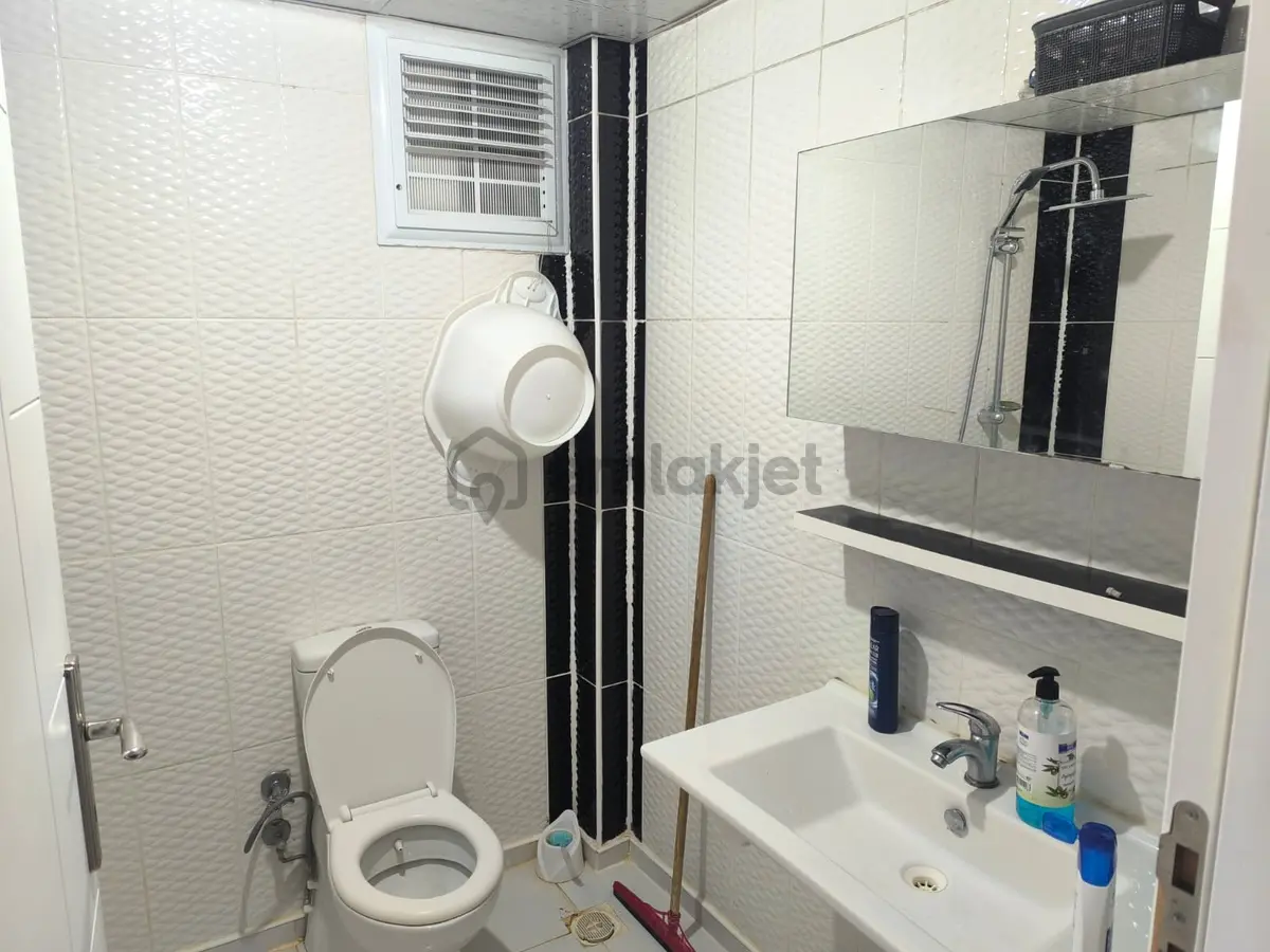 Adıyaman Malazgirt'te Satılık 4+1 Ferah Daire - 21