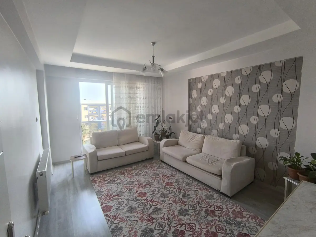 Adıyaman Malazgirt'te Satılık 4+1 Ferah Daire - 3