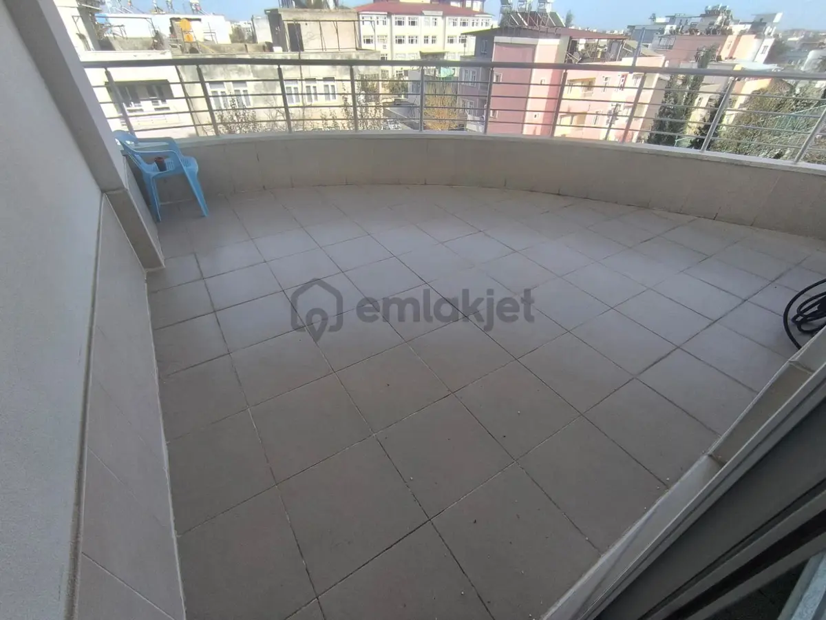 Adıyaman Malazgirt'te Satılık 4+1 Ferah Daire - 15