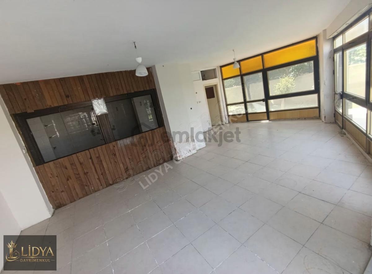 70 M2 Bir Dahası Olmayan Dükkan - 8