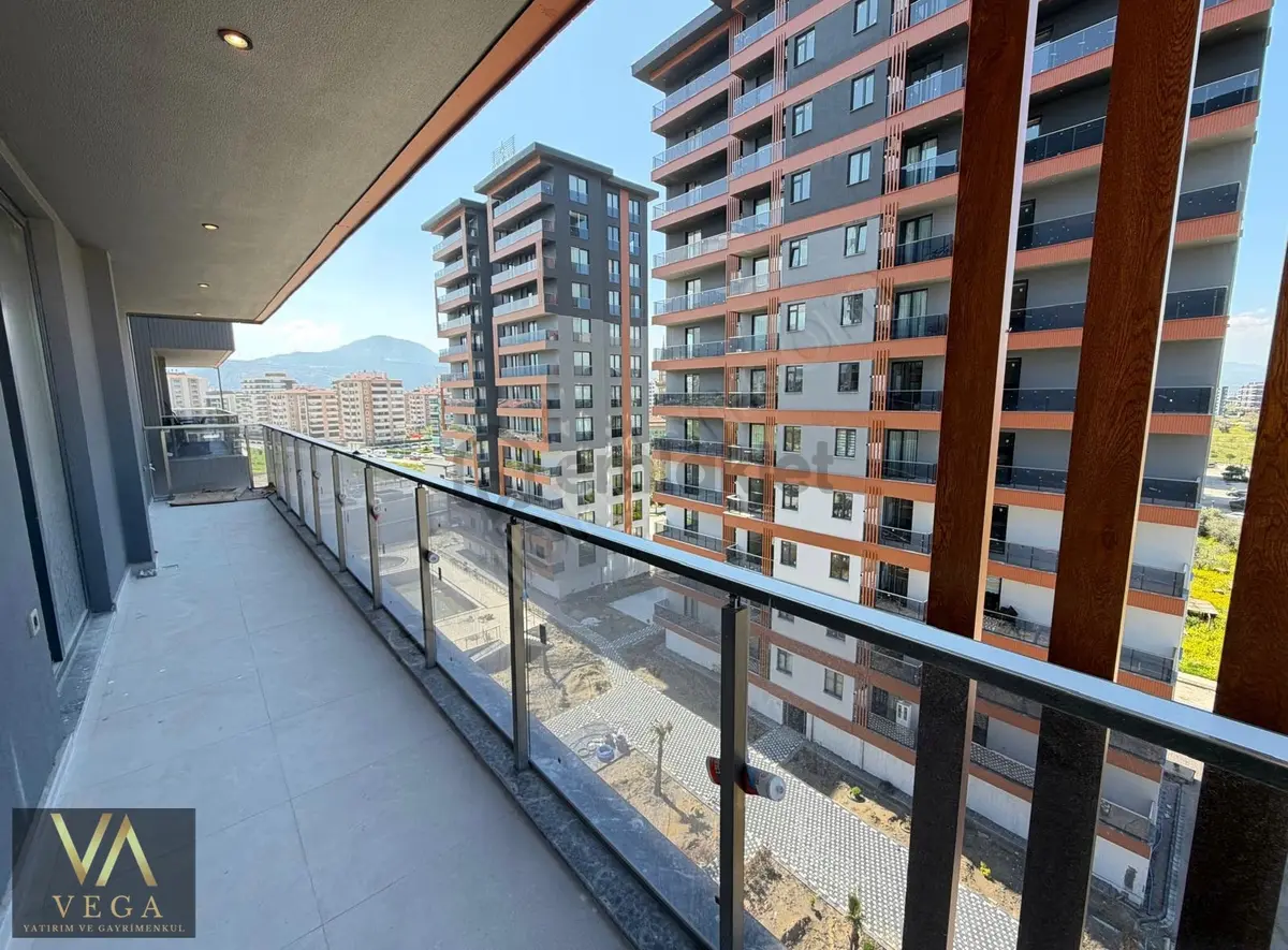 Vega'dan Güzelyurt'ta 3+1 Site İçierisinde Sıfır Daire - 4