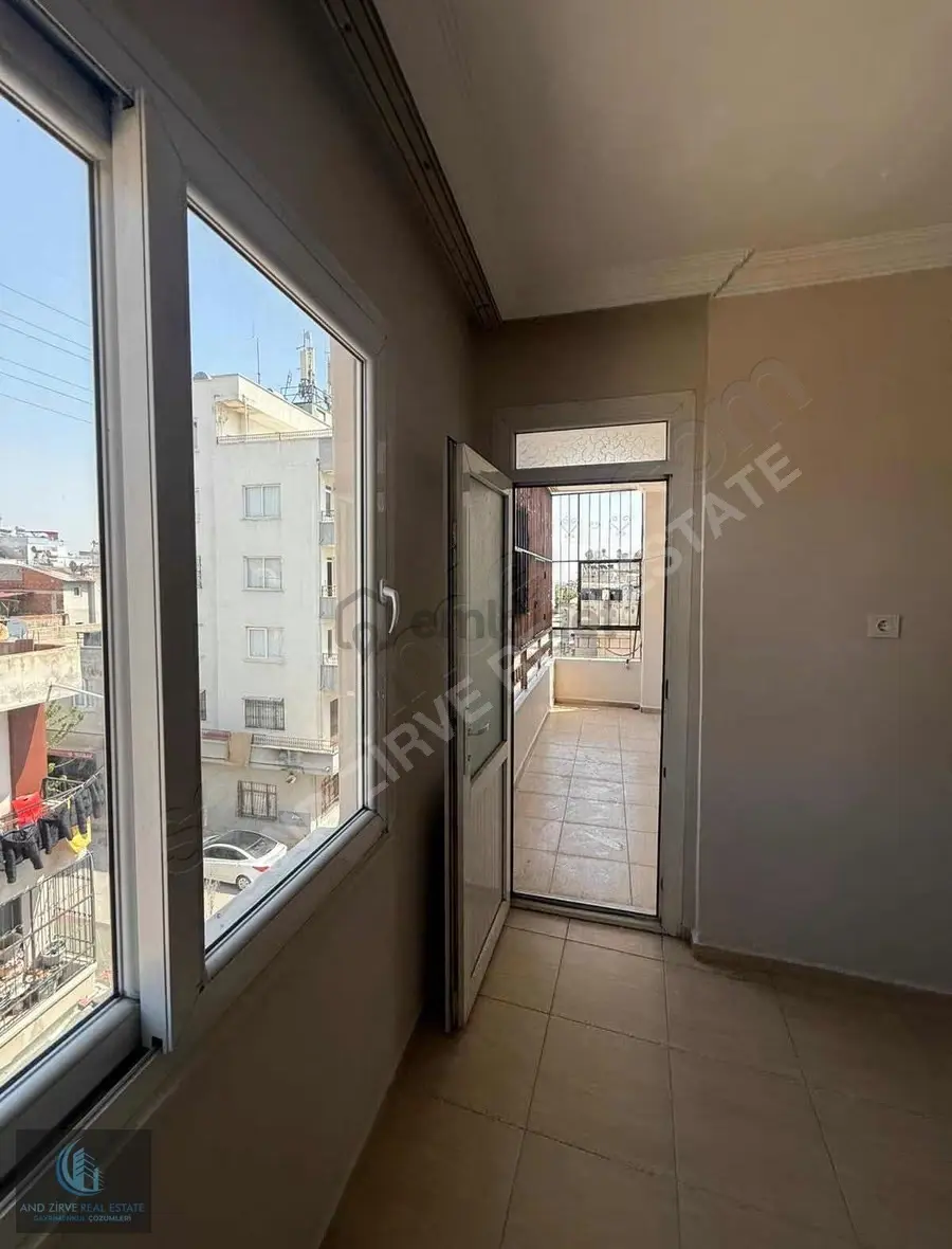 Mersin Akdeniz Güneş Mah.köşe Başı Binada Satılık 3+1 - 30