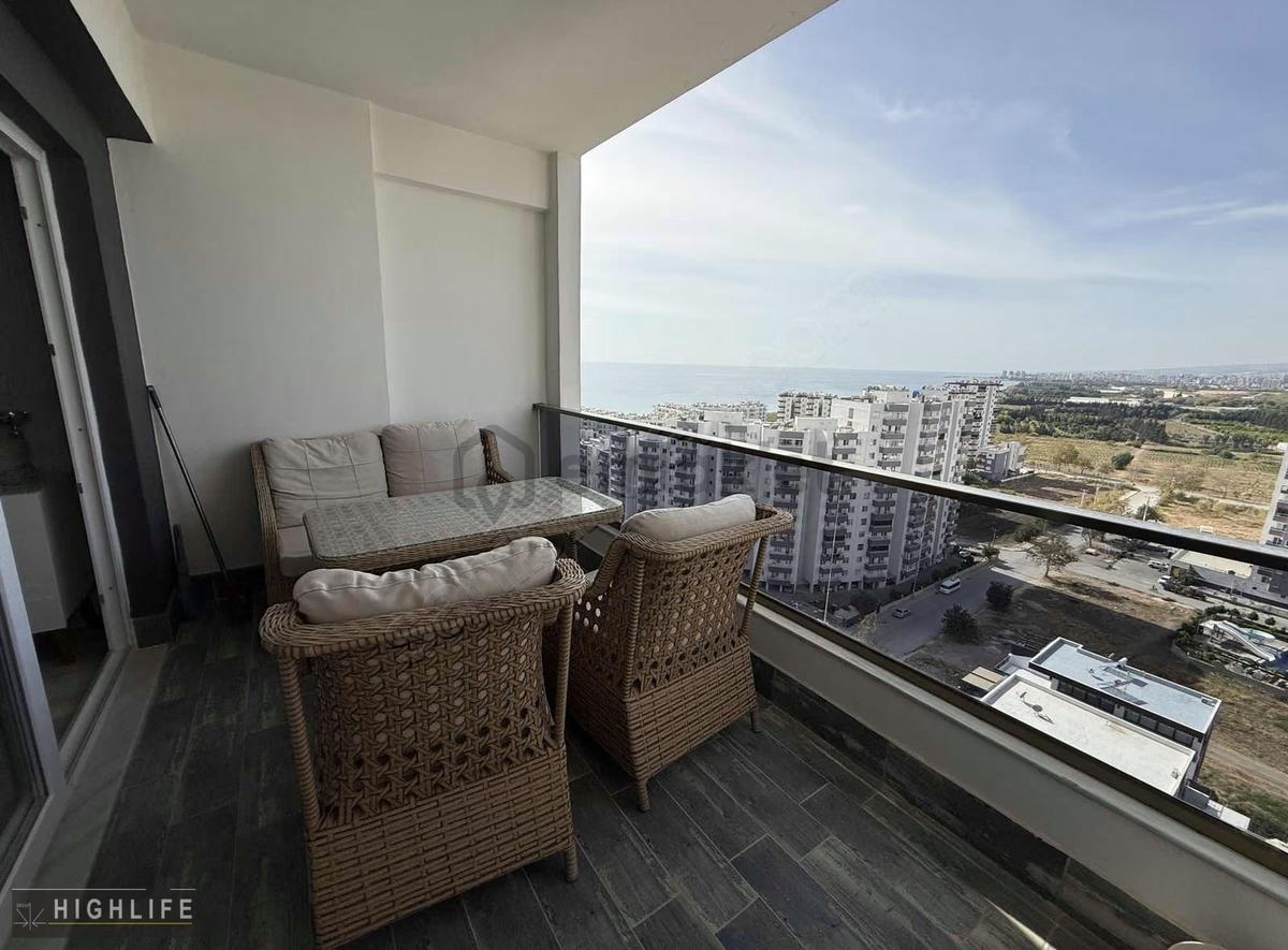 Hıghlıfe'tan 1+1 Deniz Manzaralı Daire Satılık - 12
