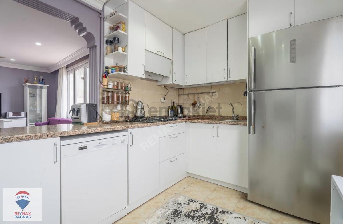 Çengelköy De Satılık 3+1 Daire - 19