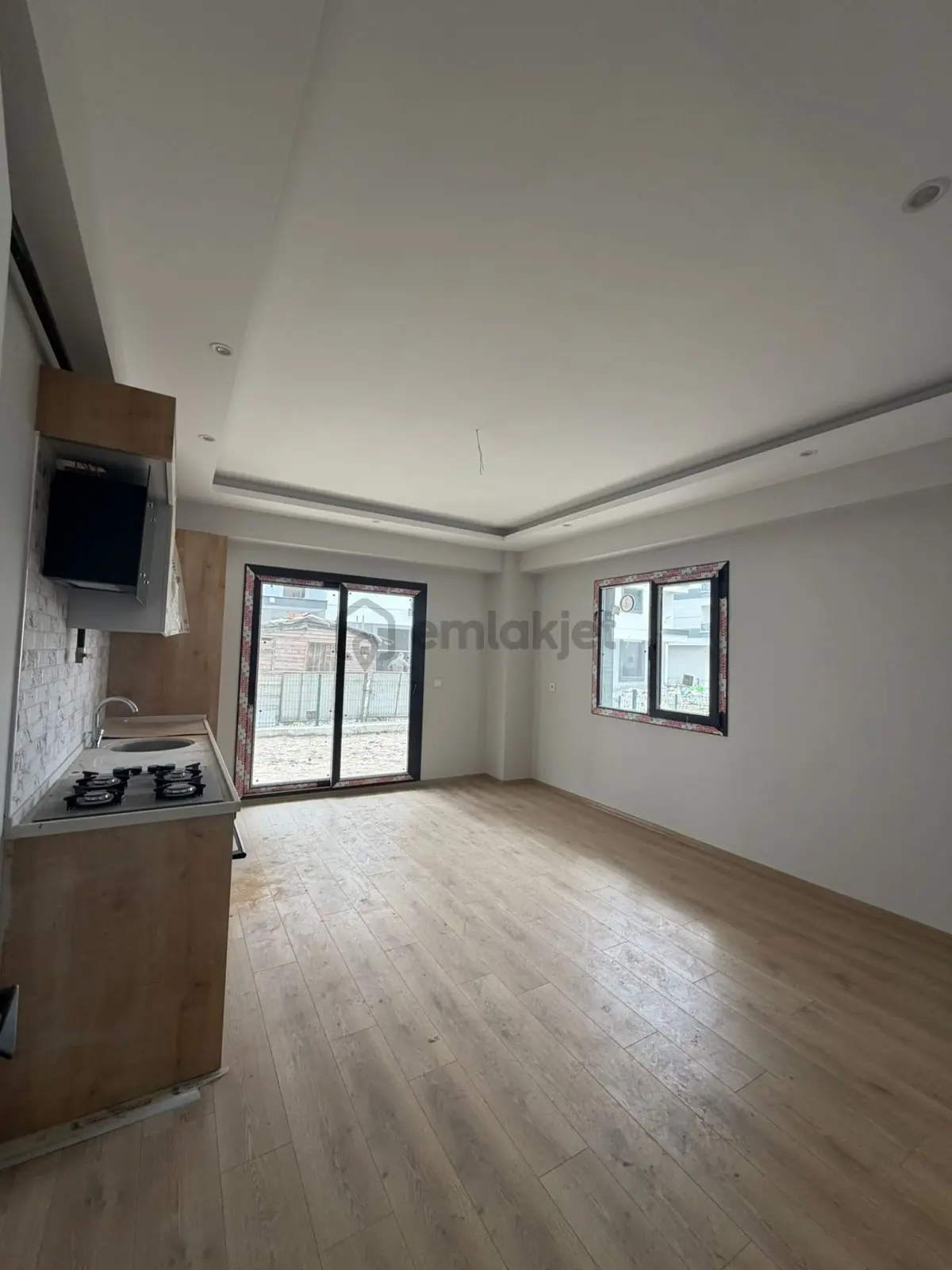 Bakırçay Üniversitesi Yakını Bahçeli 1+1 Daire - 9