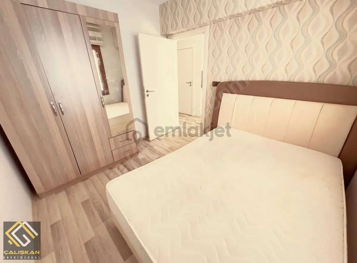 Çalışkan'dan Site İçerisinde Ara Kat Havuzlu Apart - 11