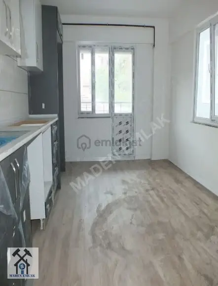 Zonguldak Merkezde Satılık 1+1 Daire (50m²) - 10