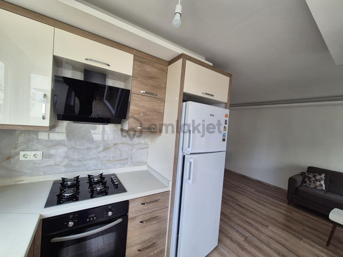 Konyaaltı Limanda Geniş Ve Ferah Satılık Daire - 3