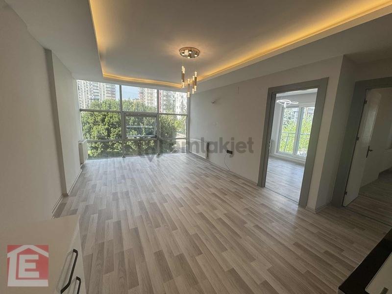 Lider'den Hayalpark Civarı Doğalgazlı Ankastreli Cazip Daire - 34