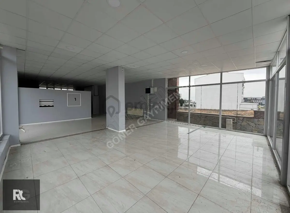 Maltepe Okullar Bölgesinde 180 M2 Satılık Dükkan - 21