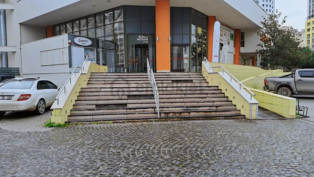 | Kiralık | Sinpaş | Bursa Modern | Depo | 2.000m² | - 6