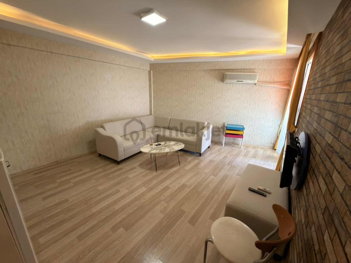 Namlı'dan Adatepe 'de Geniş, Eşyalı 1+1 - 8