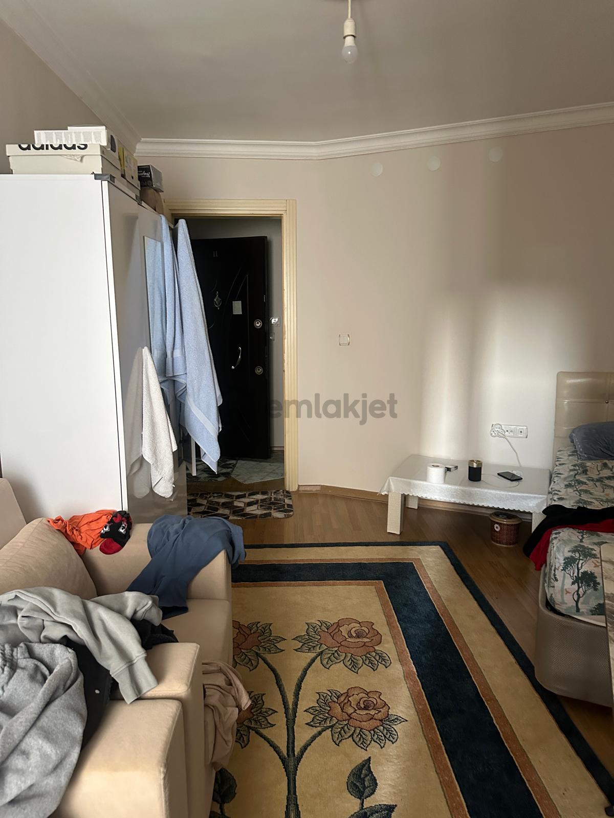 Menderes Merkezde Satılık 2+1 Daire - 21