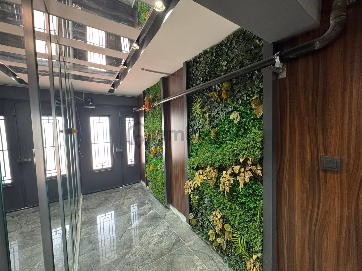 İncek'te İskanlı Ara Kat Kiracılı 50m2 Satılık 1+1