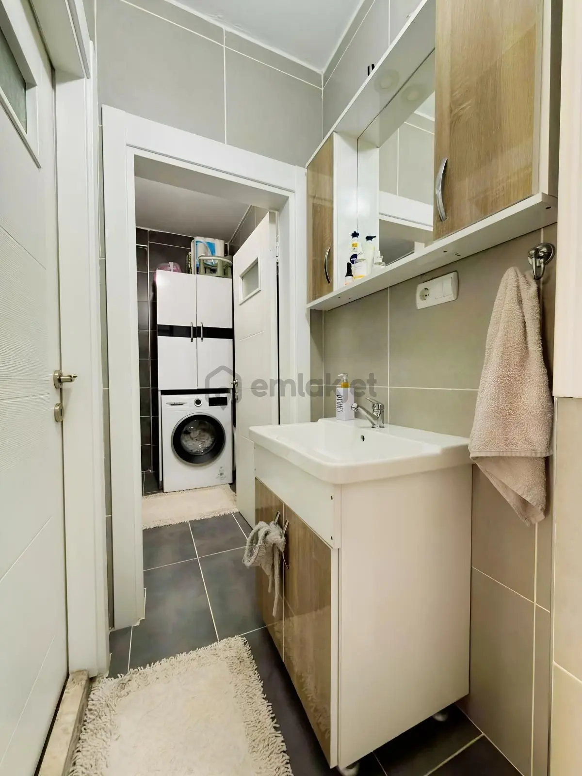 Yeni Mahallede Satılık 3+1 Daire - 14