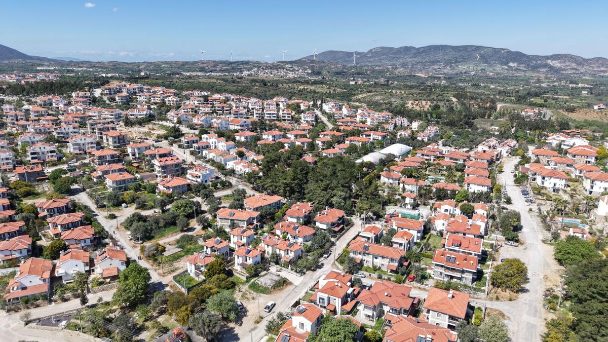 Datça Merkezde Projeli Satılık Arsa - 2.514m² - 24
