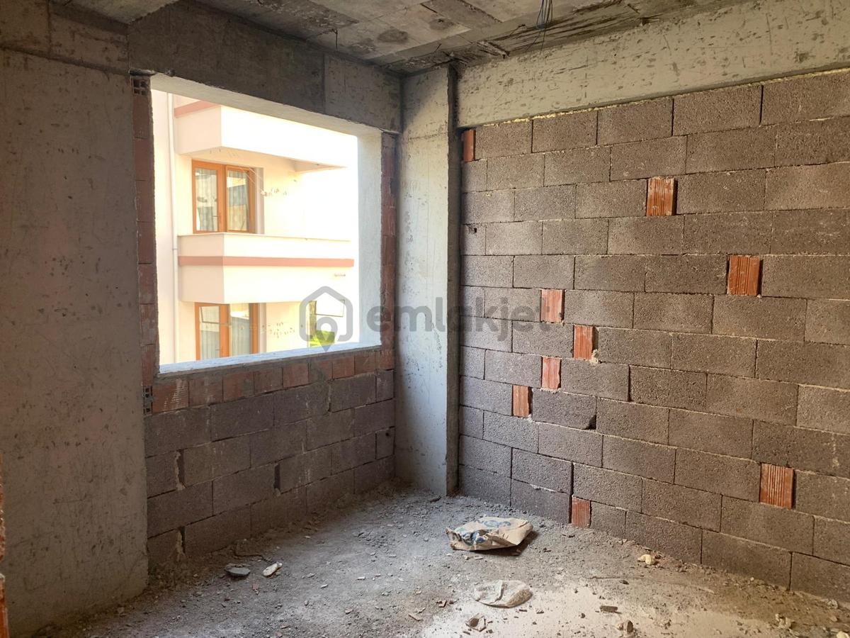 1+1 Yüksek Krediye Uygun Ara Kat Daire - 4