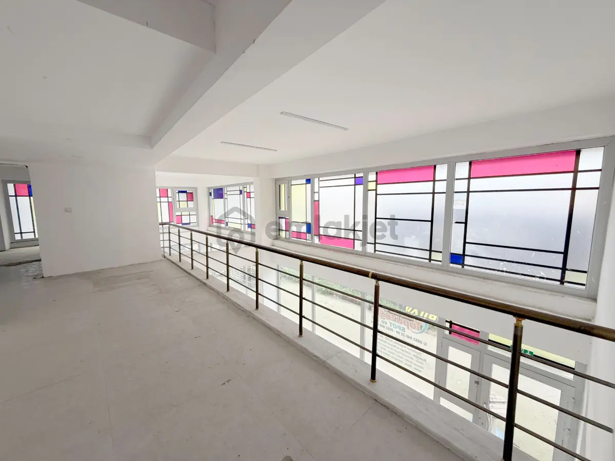 Manisa Muradiye Cadde Üzerinde Batar Katlı Kiralık Dükkan - 7
