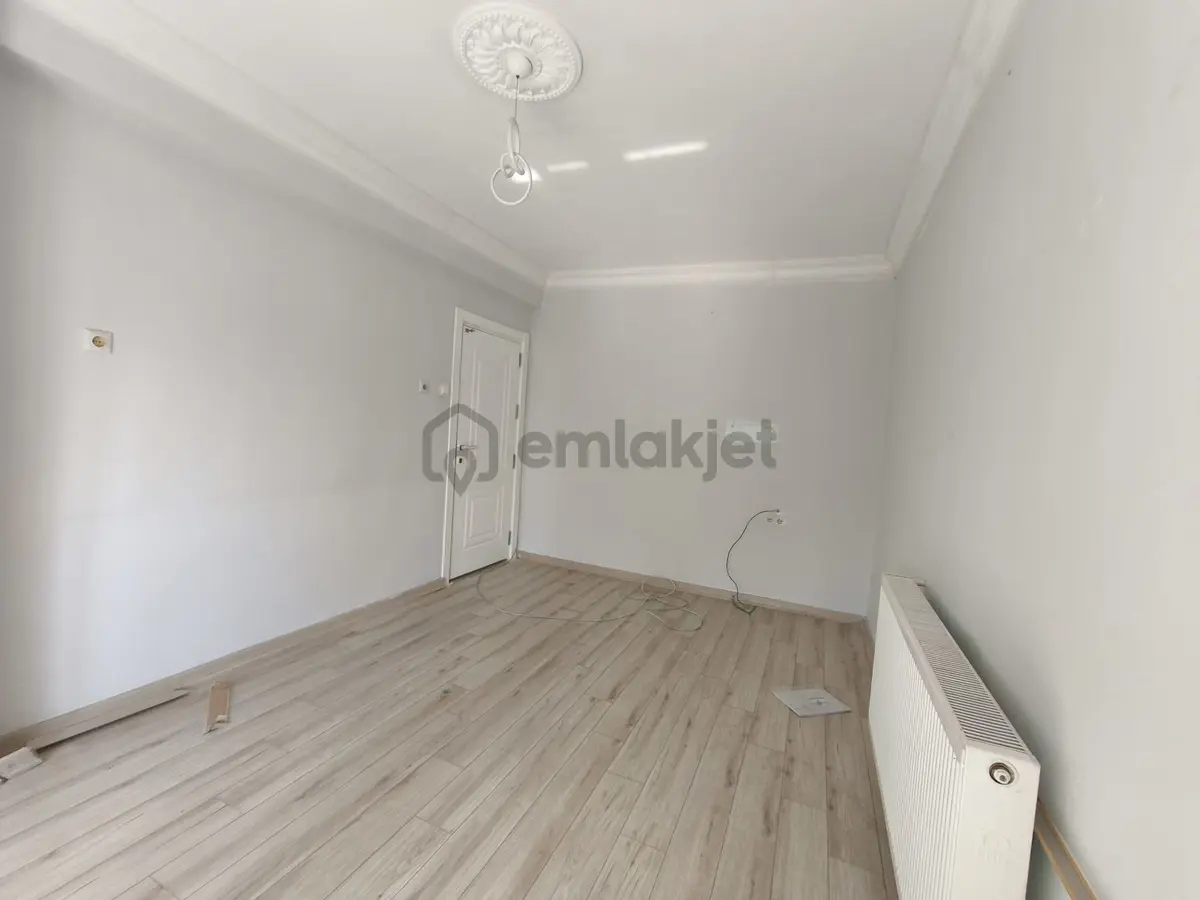 Adana Yeşilyurt’ta Mavi Bulvar & Alparslan Türkeş’e Yürüme Mesafesinde 3+1 Kapalı Mutfak Daire - 4