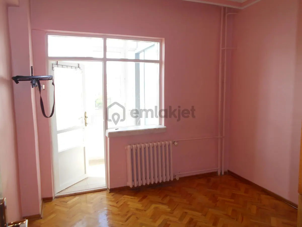 Keçiören İncirli Mh.site İçerisinde 5.katta Yapılı Bağımsız Asansörlü Full Şehir Manzaralı 3+1 Daire - 7