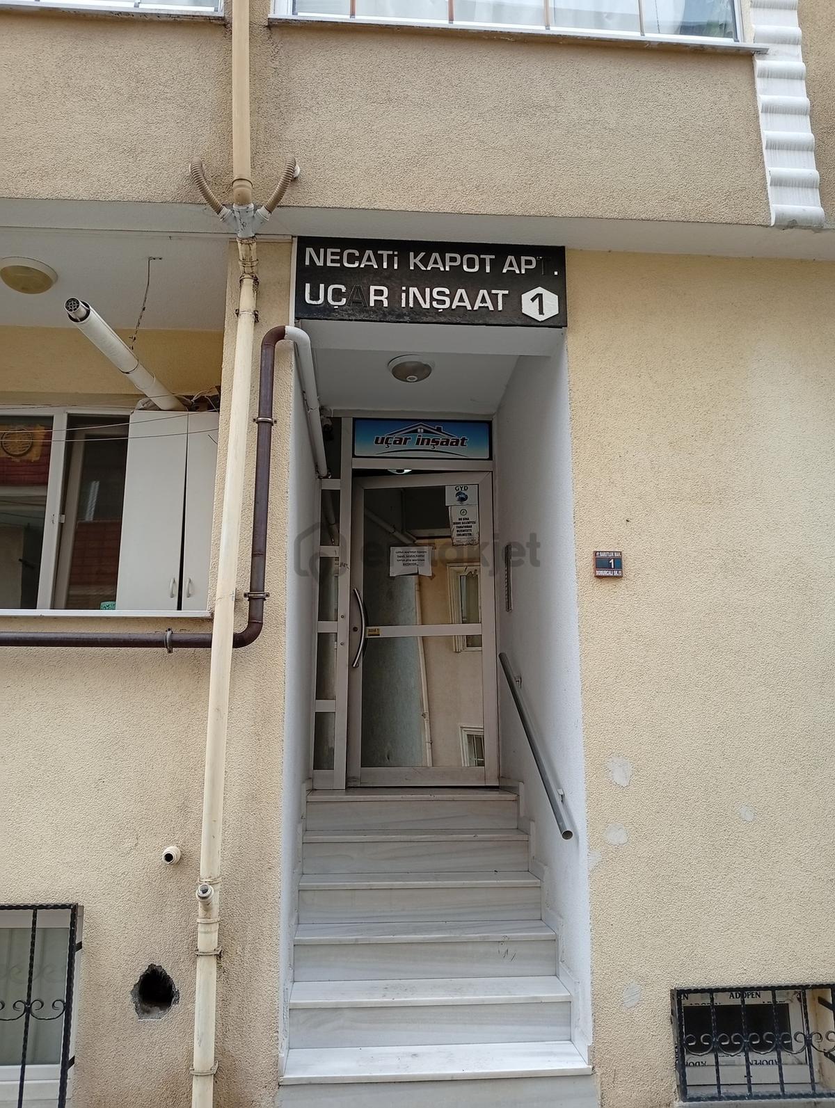 Kıyıkta Caddeye Yakın, Masrafsız, Ara Kat 2+1 Daire - 31