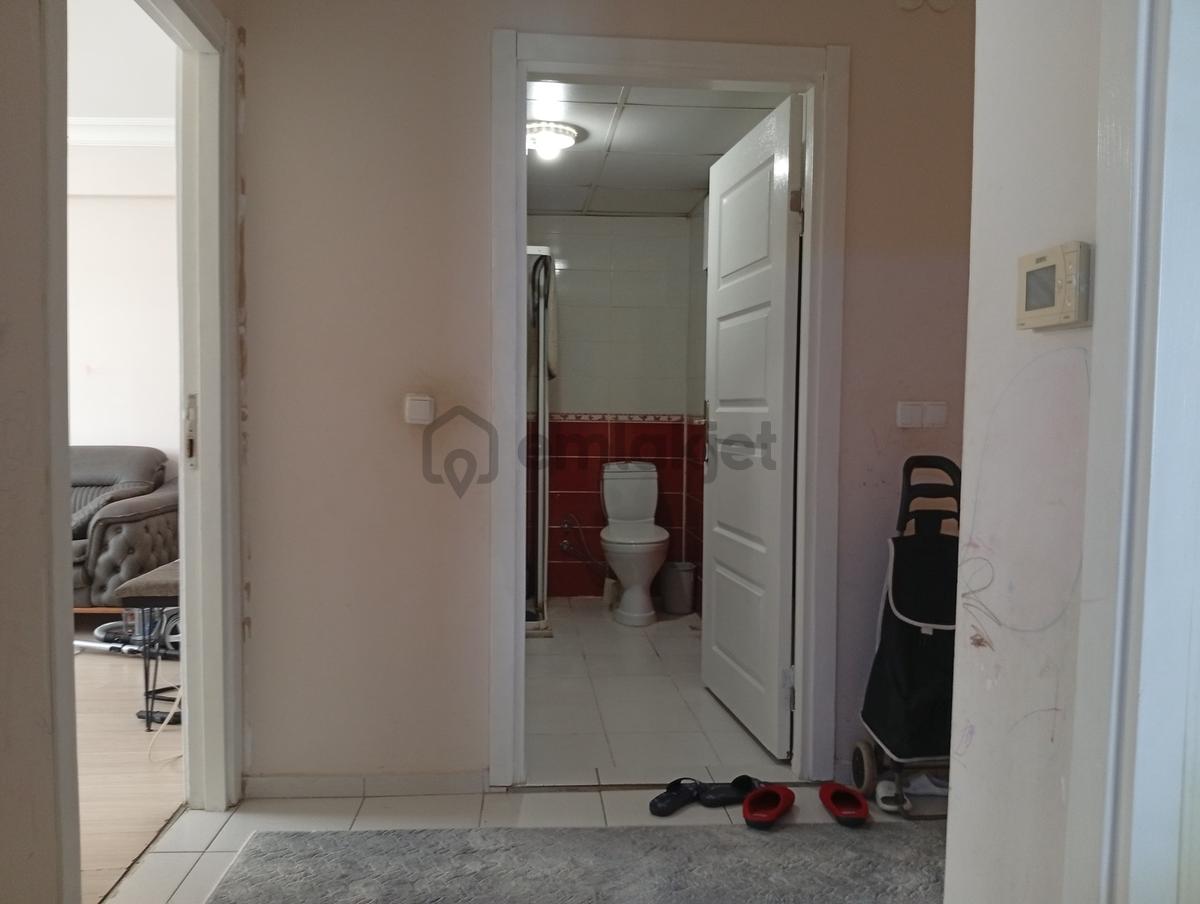 Kıyıkta Caddeye Yakın, Masrafsız, Ara Kat 2+1 Daire - 9