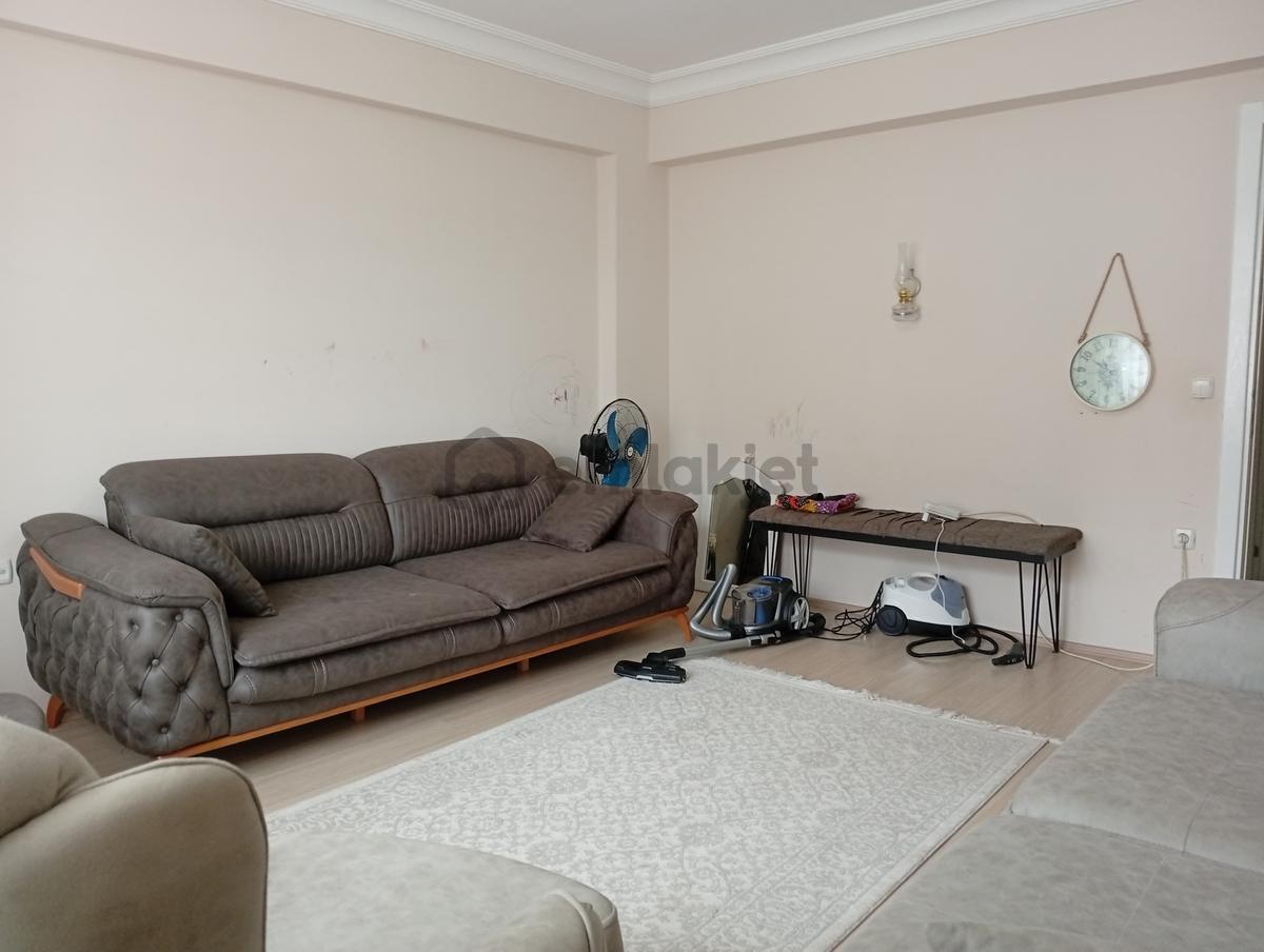 Kıyıkta Caddeye Yakın, Masrafsız, Ara Kat 2+1 Daire - 10