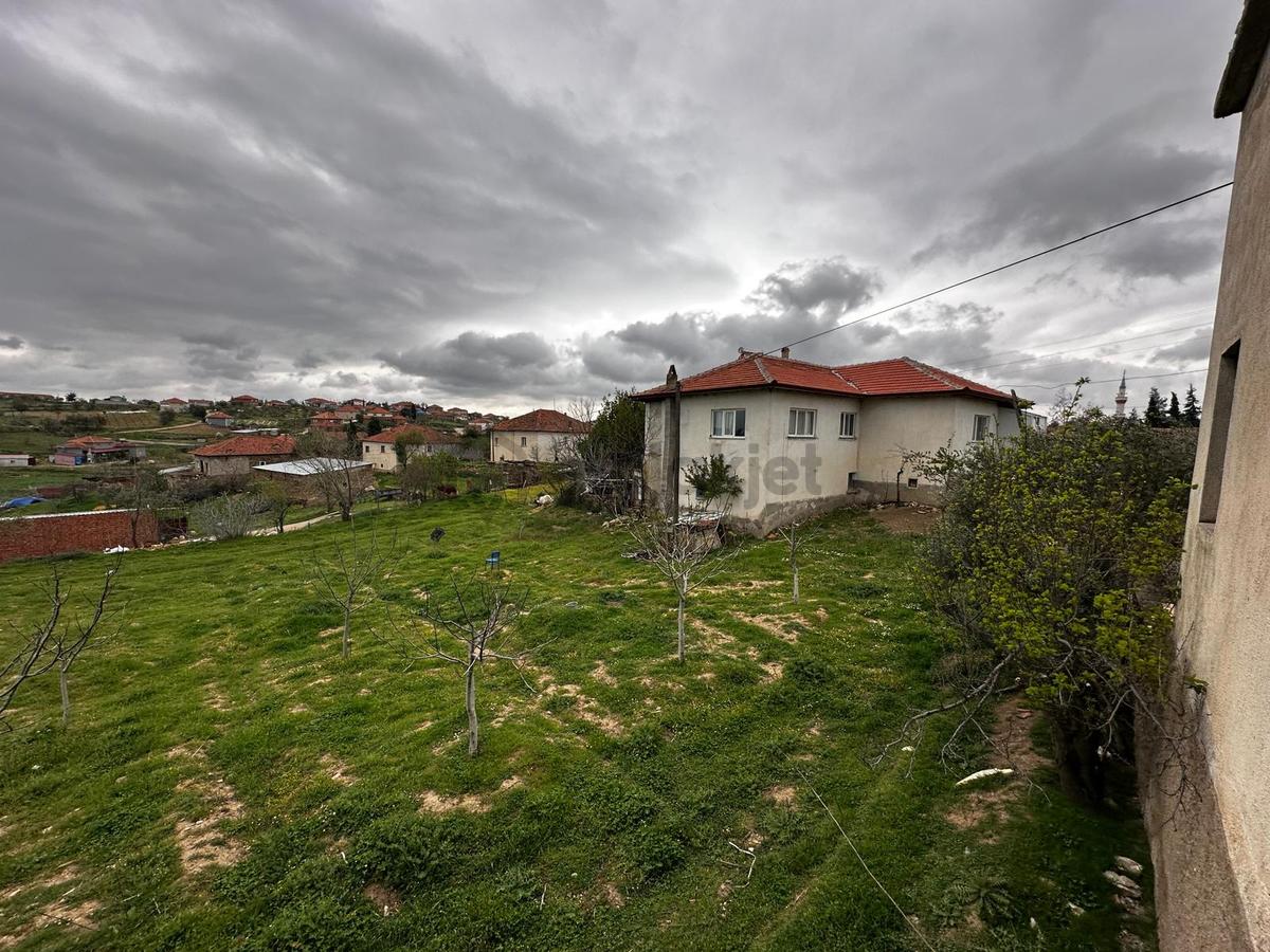 Uşak Eşme Kayalı Köyünde Satılık Müstakil Ev - 14