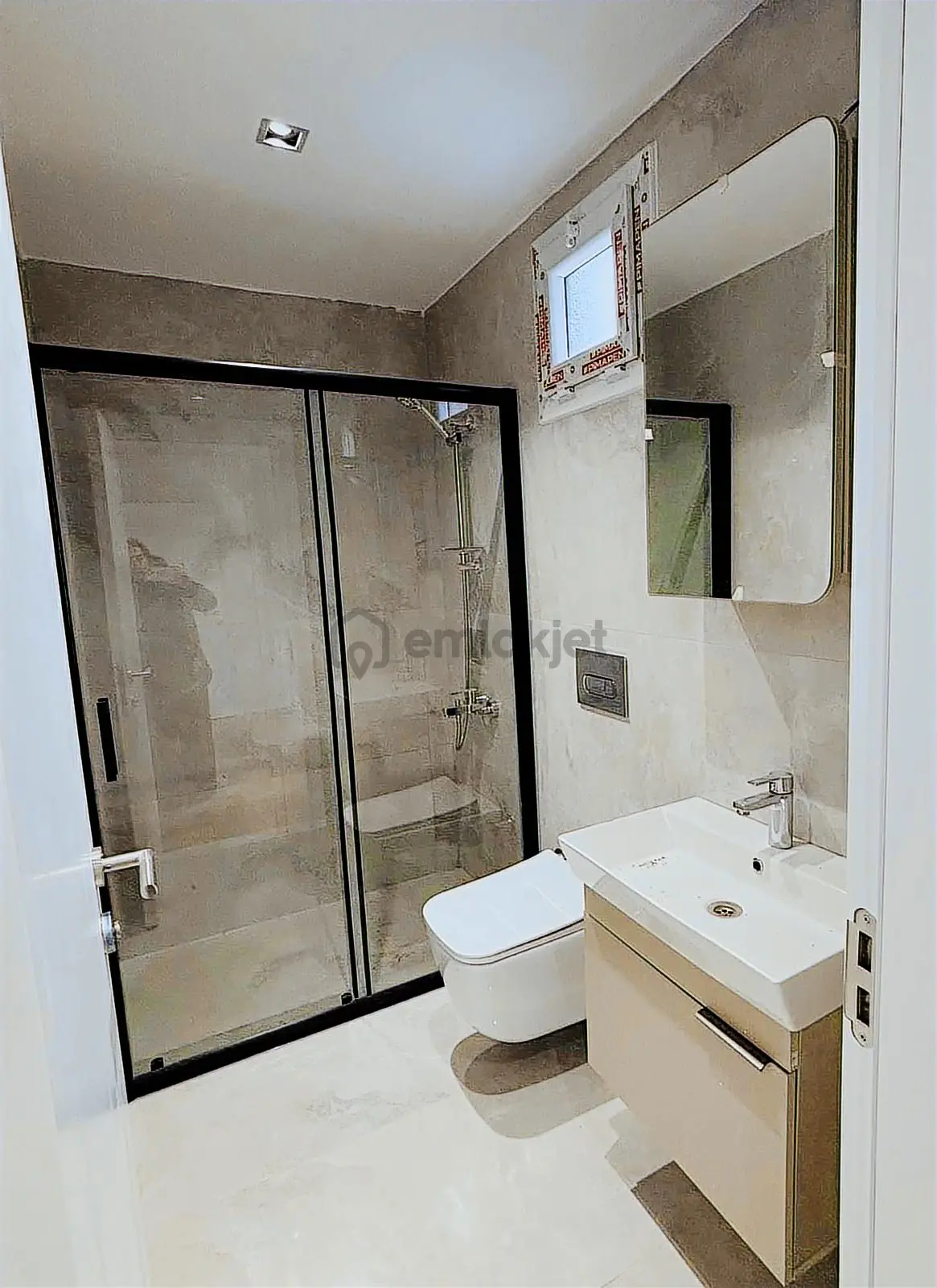 Bahçelievler Merkezde Modern Ve Kaliteli 3+1 Daire - 17