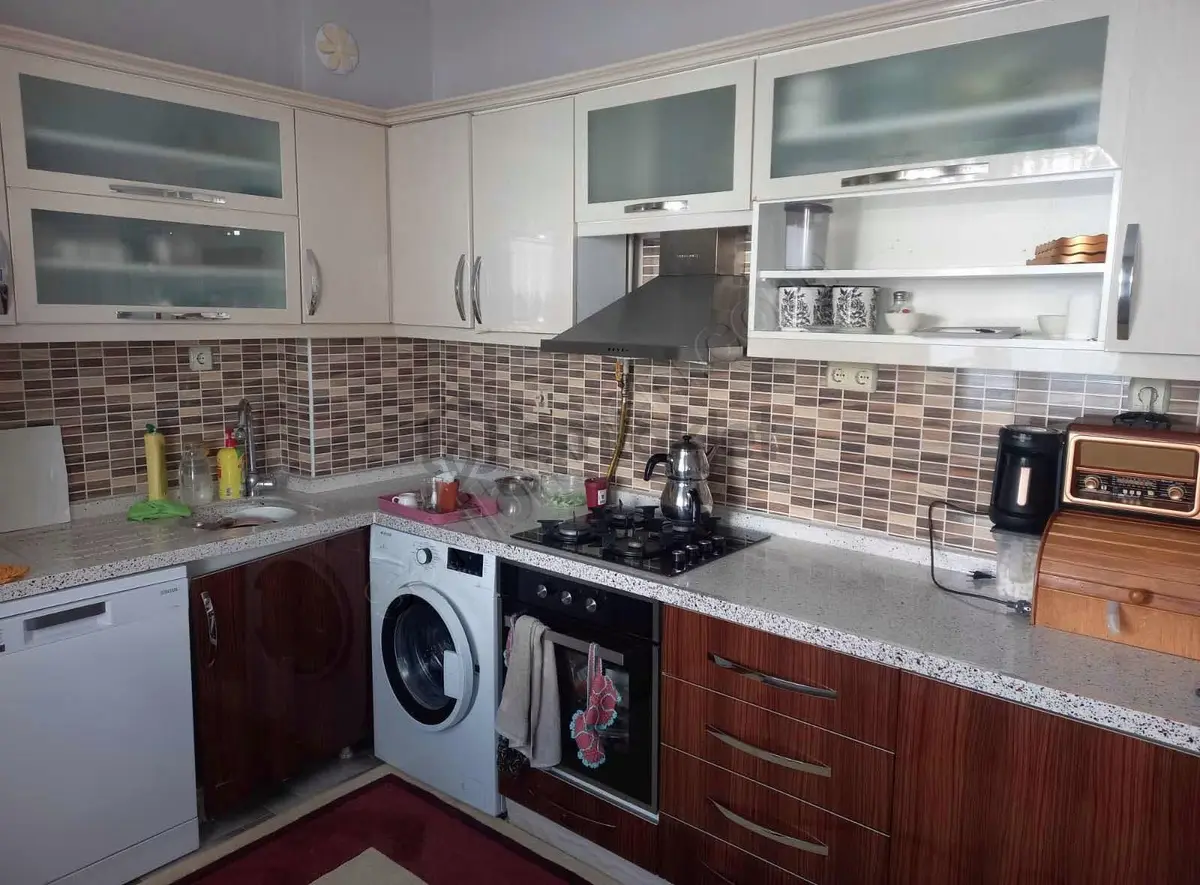 Argıncık Pervane Mah. Bakımlı Kombili Daire - 11