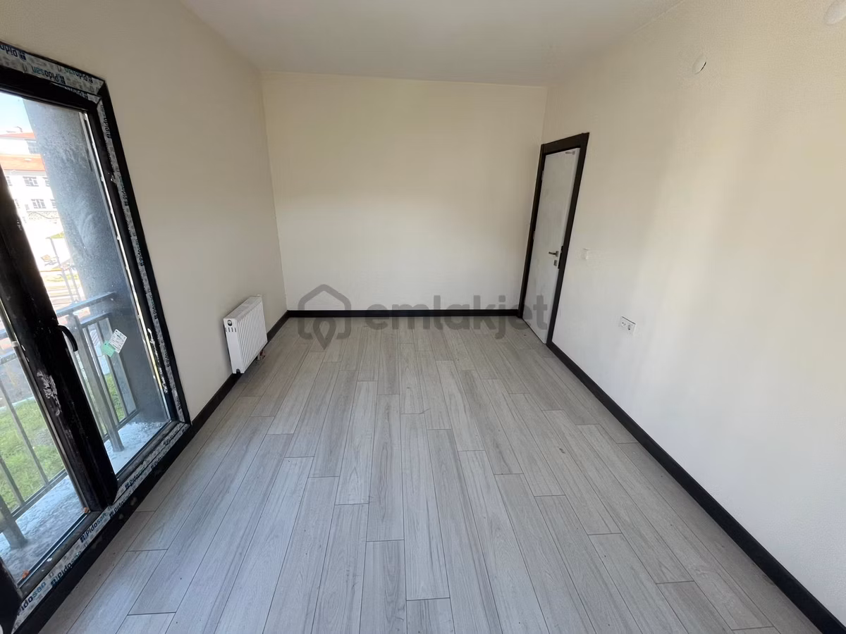 Akgedik Zeki Emlak'tan 3. Etap'ta Satılık 2+1 Açık Mutfak Daire