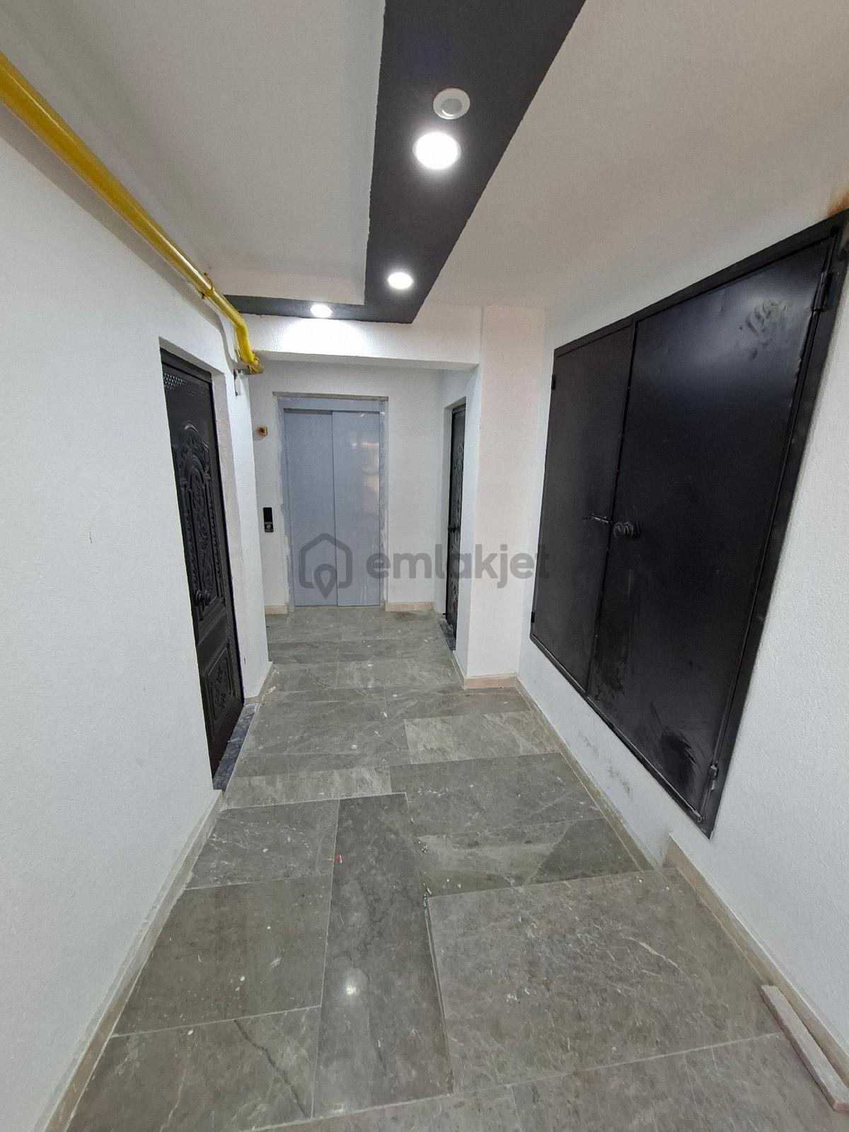 Sahibinden 2+1 Köşe Bina (tei-emniyet Yakını) - 3