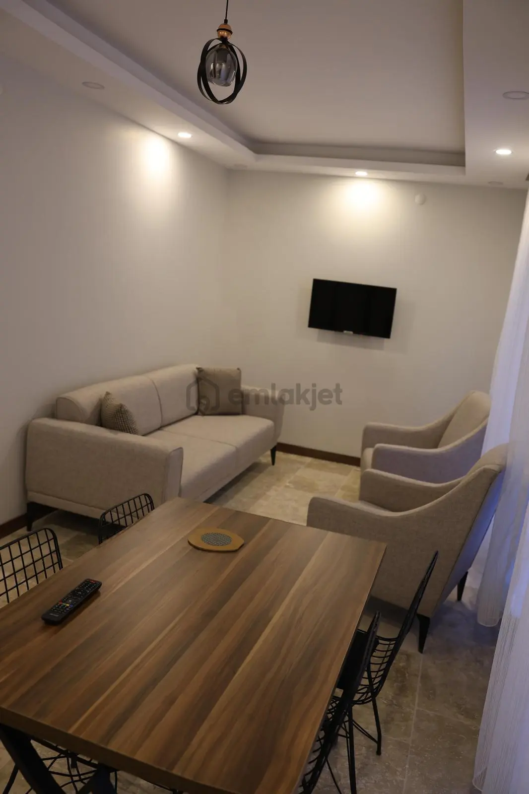 Sahibinden Lüks, Eşyalı , Merkezi Konumlu 1+1 Dire - 10