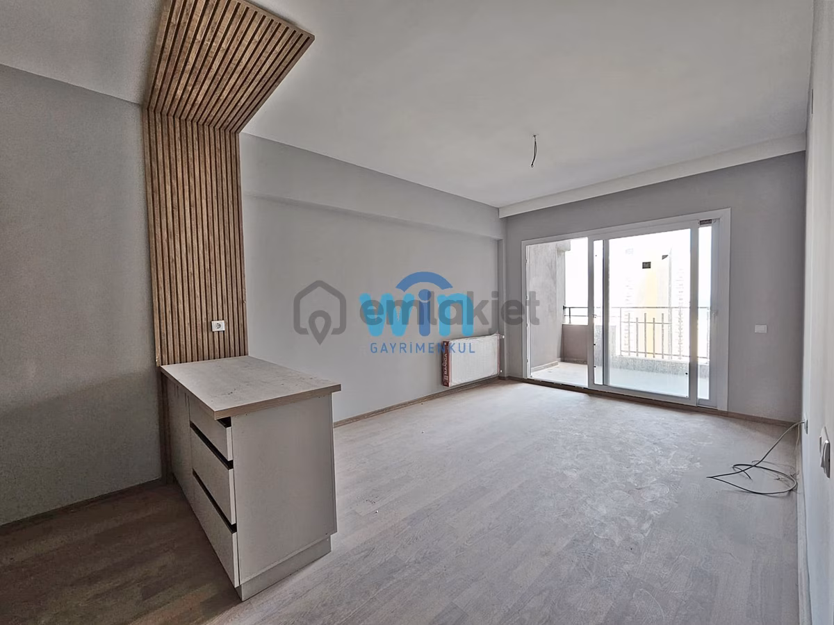 Win'den Çeşmeli'de Sosyal Donatılı Satılık 1+1 Daire - 3