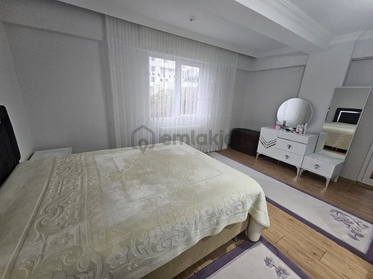 19 Mayıs Bulvarına Cephe Ara Kat 3+1 Daire - 28