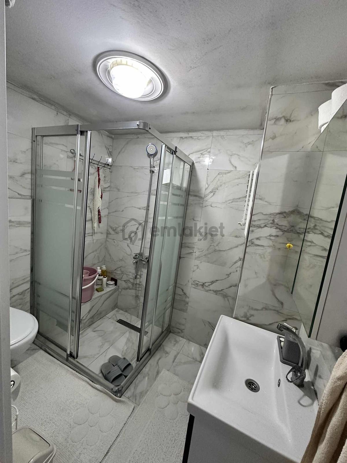 Köşe Konumda Ayrı Girişli Dubleks Daire - 10