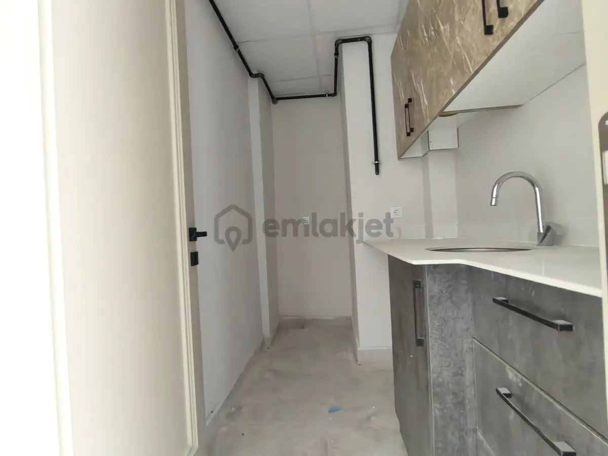 İpek Yolu Üzerinde Satılık 2+0 Premium Ofis - 2