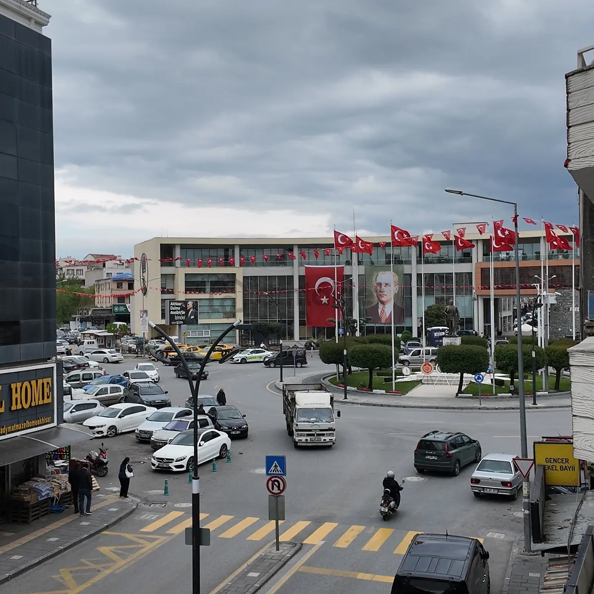 Hilaliye Caddesi Üzerinde 130 M2 Bakımlı 3+1 Arakat Daire - 8