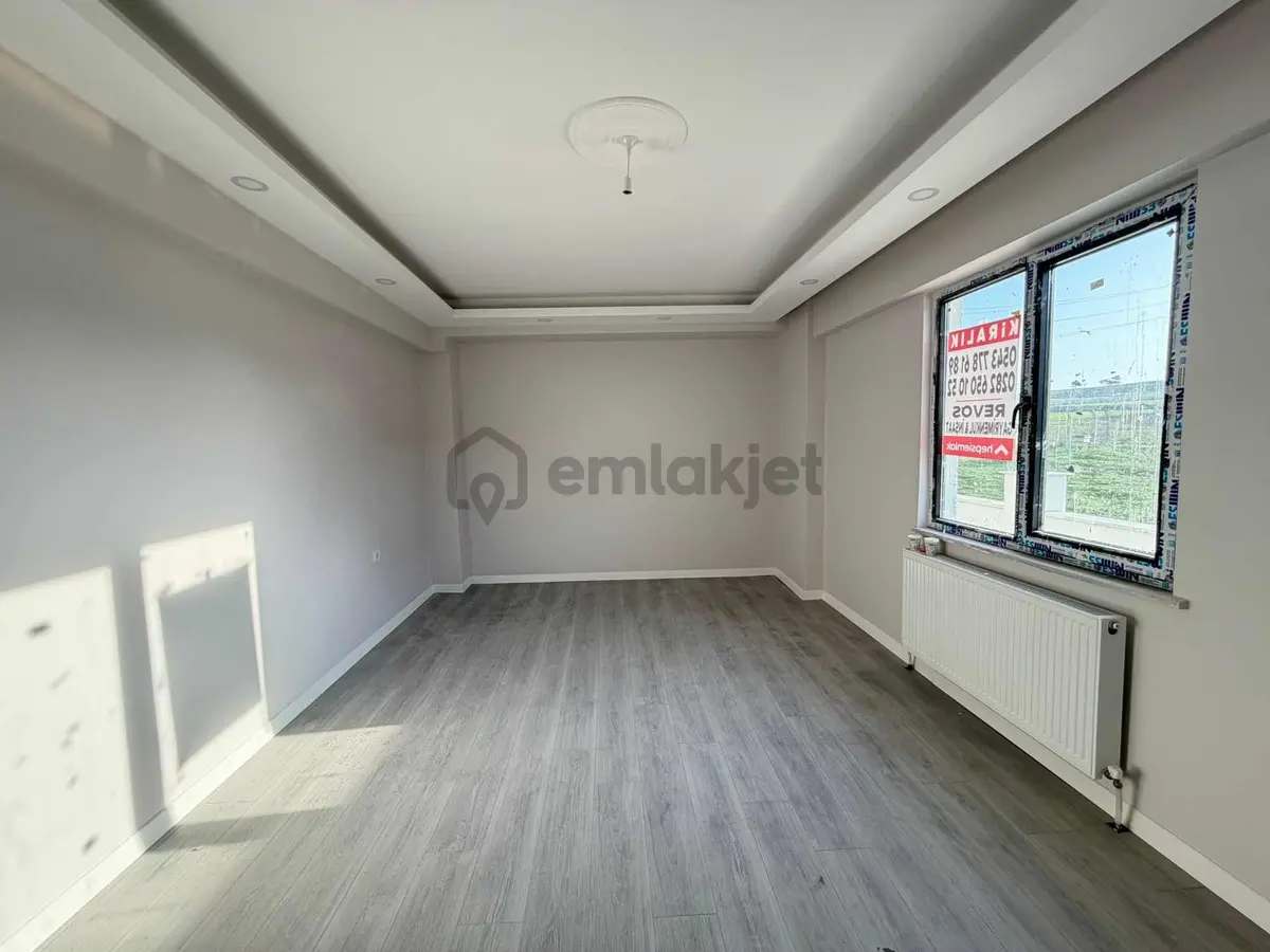 Cumhuriyet Mahallesinde Sıfır 2+1 Daire - 15