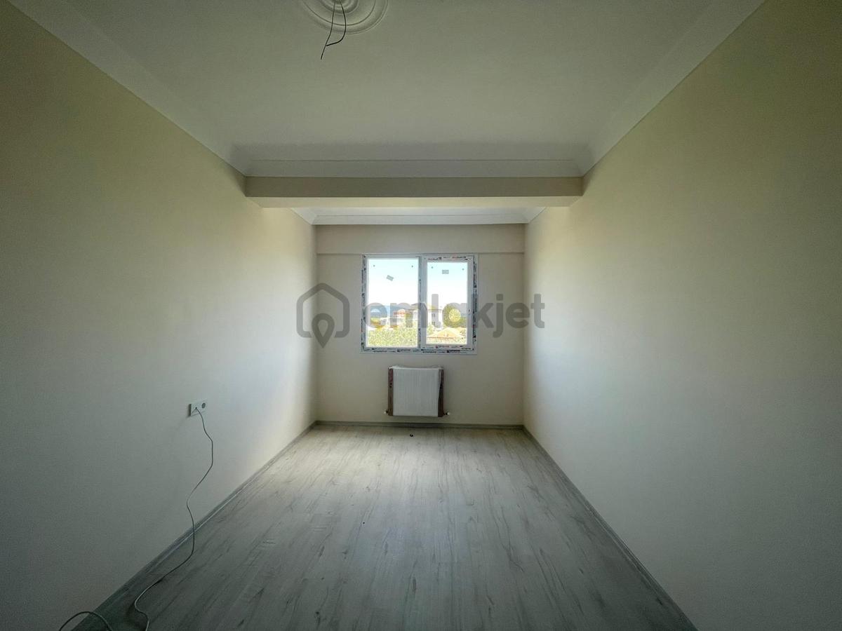 Efendi Mah. 90 M² 2+1 Arakat Daire - 16