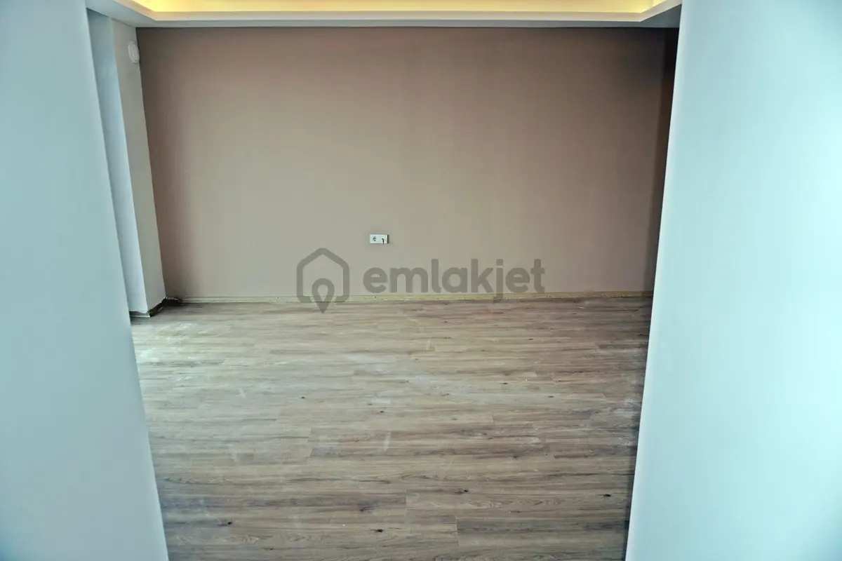 Esentepe De 1+1 Fiyatına 2+1 Doğalgazlı+cam Balkonlu+denizmnz Çiğli Serkan Dan - 6