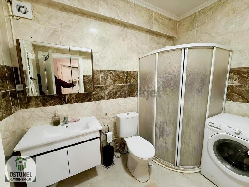 Üstünel Gayrimenkul'den Merkezde Eşyalı Tasarım Satılık Daire - 24
