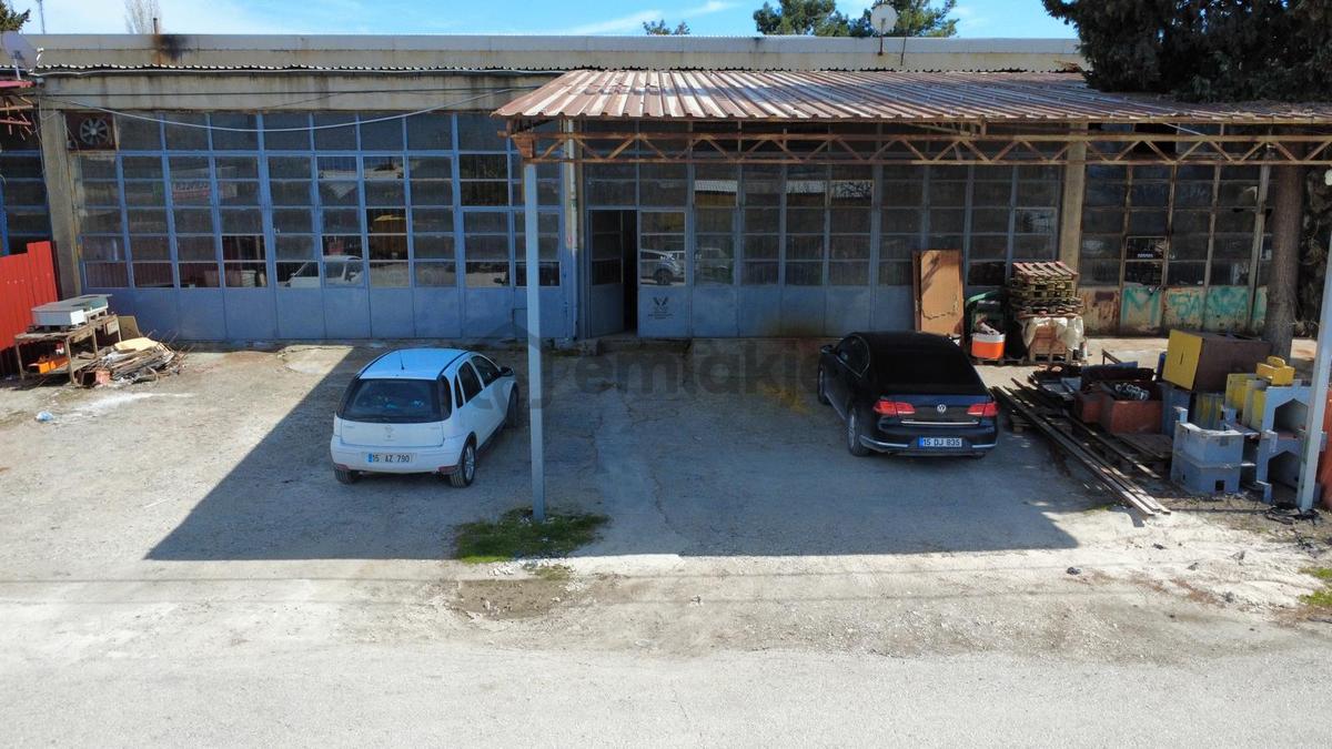 Burdur Sanayi Sitesinde Satılık Dükkan - 9