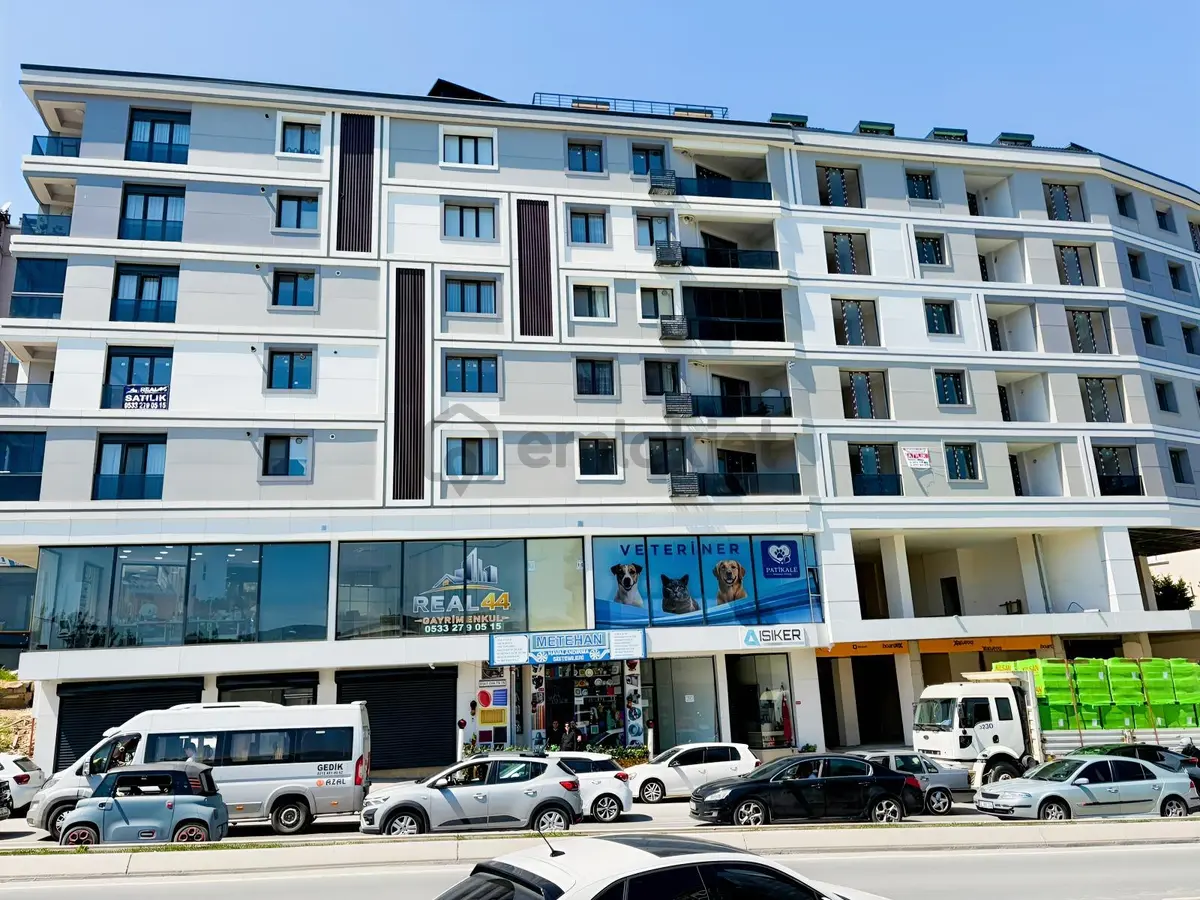 Güngören Güven Mahallesinde 3+1 Satılık Daire - 13