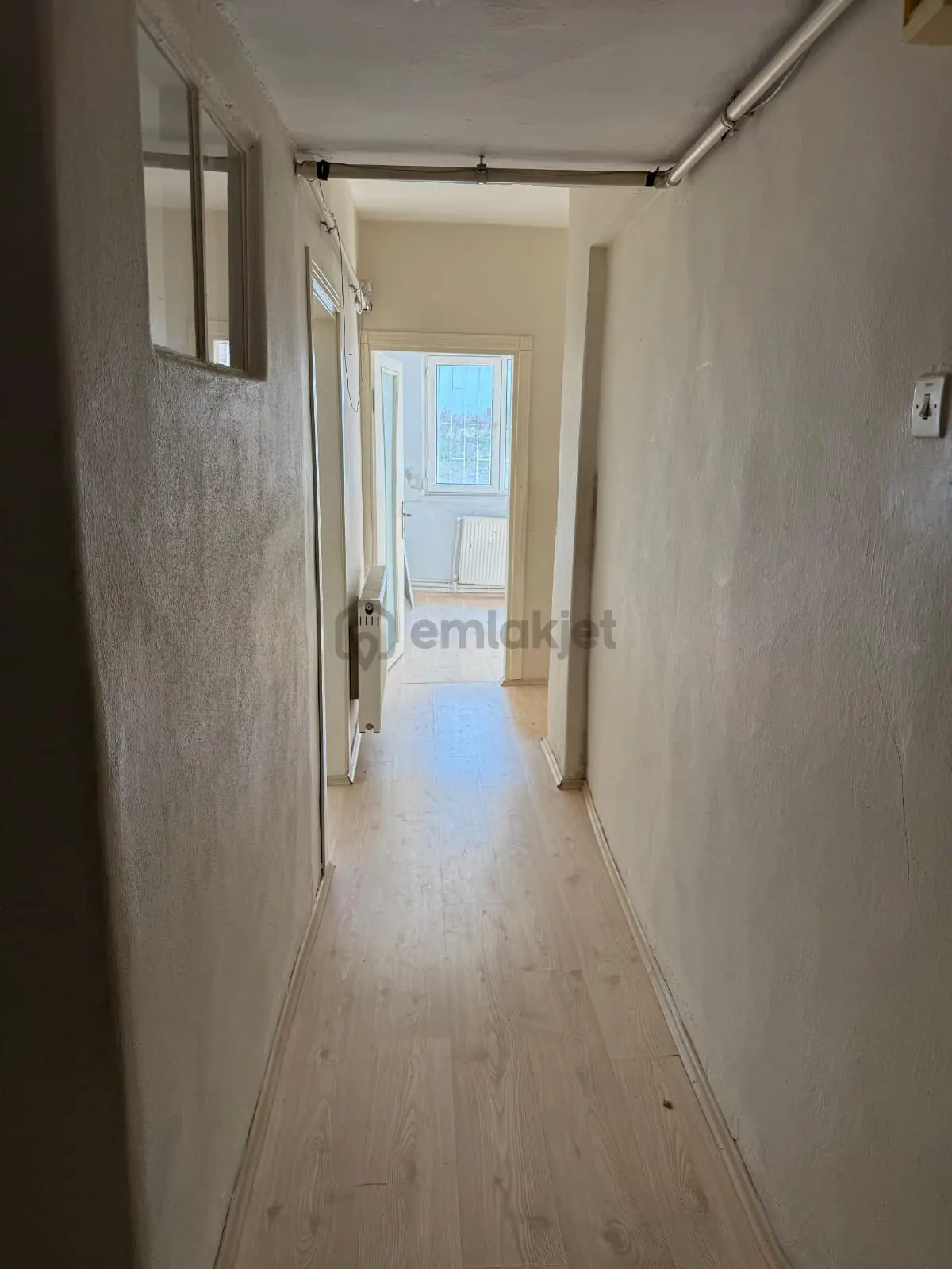 Selahiye Mahallesinde İci Temiz Satılık Daire - 7